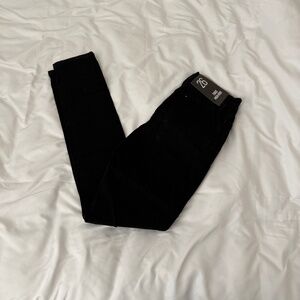 urban outfitters skinny jeans  size 26   details: -NWT -twig high rise jeans